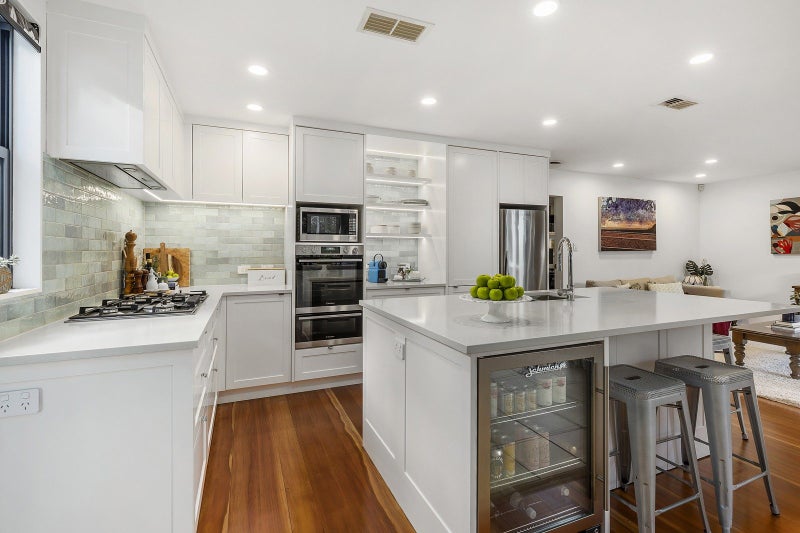 8 Matai Road, Hataitai, Wellington - Carousel 2