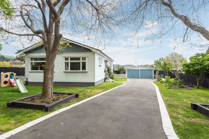 31 Flavell Street, Heathcote Valley, Christchurch - Carousel 1