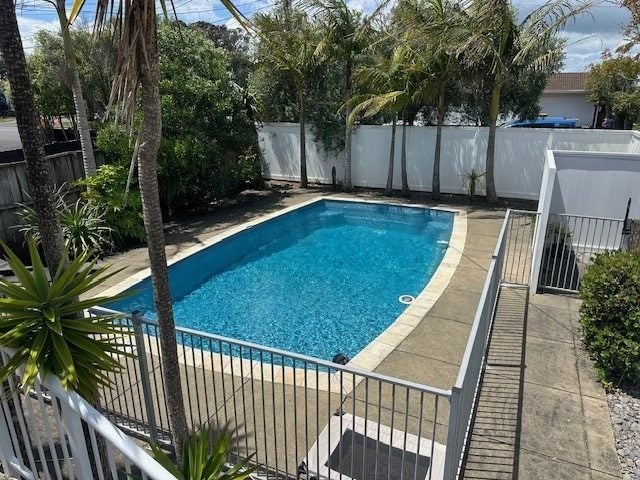 84 Aberdeen Road, Campbells Bay, Auckland - Carousel 2