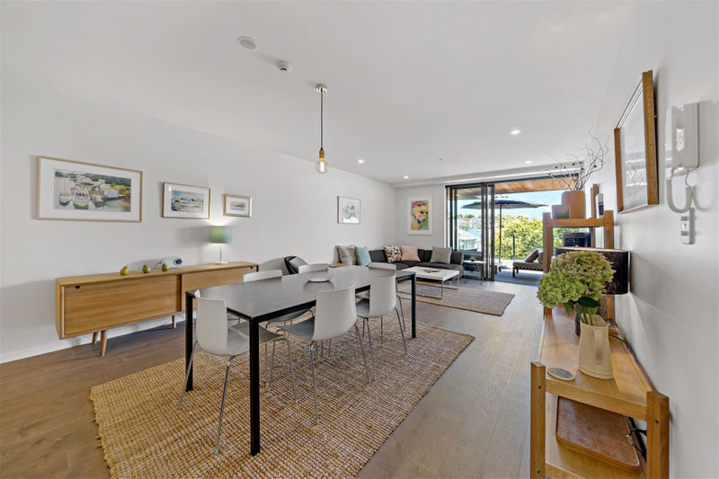 102/8 Central Road, Kingsland, Auckland - Carousel 1