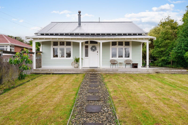 25 Hugh Street, Sawyers Bay, Dunedin - Carousel 2