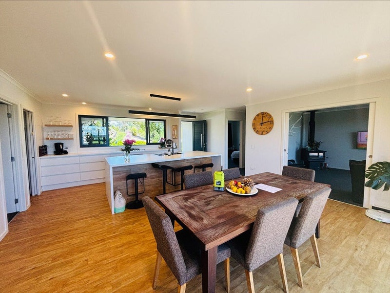 185 Ridgeview Road, Redwood Valley, Richmond - Carousel 2