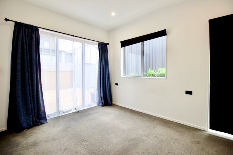 7 Heri Lane, Westgate, Auckland - Carousel 15