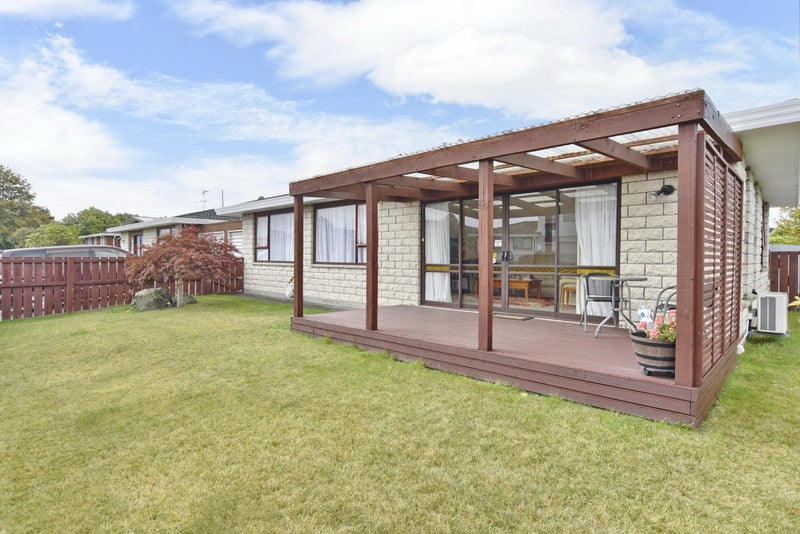 1/2 James Condon Place, Redwood, Christchurch - Carousel 1