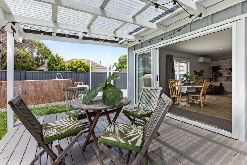 5A Savage Crescent, Marewa, Napier - Carousel 1