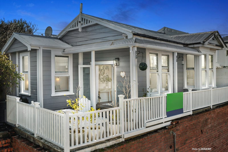 9 Dawson Street, Berhampore, Wellington - Carousel 1