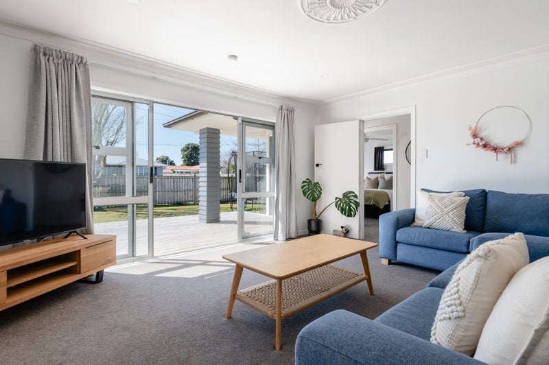 33 Heath Street, St Andrews, Hamilton - Carousel 1