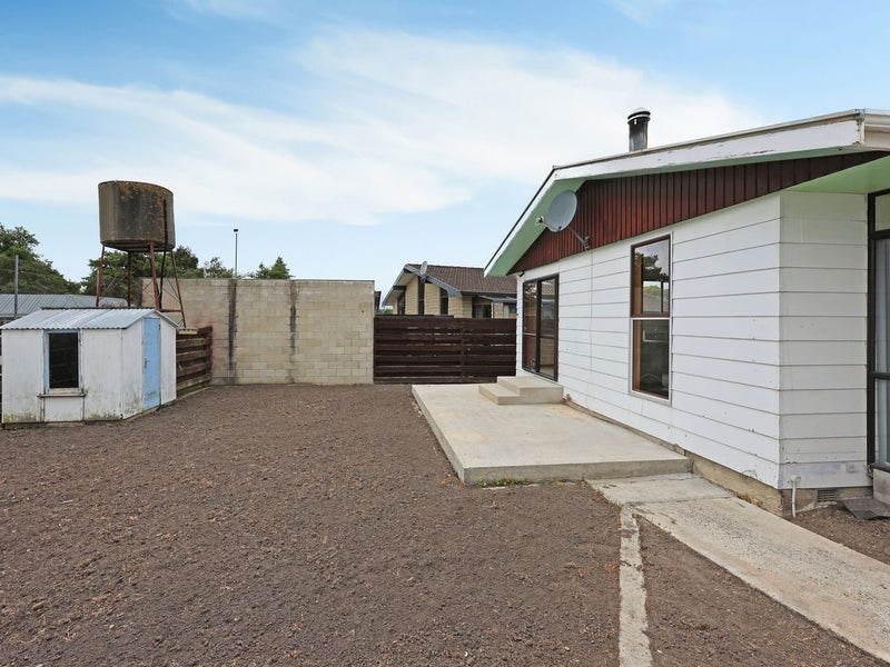 9 Charles Street, Weston, Oamaru - Carousel 16