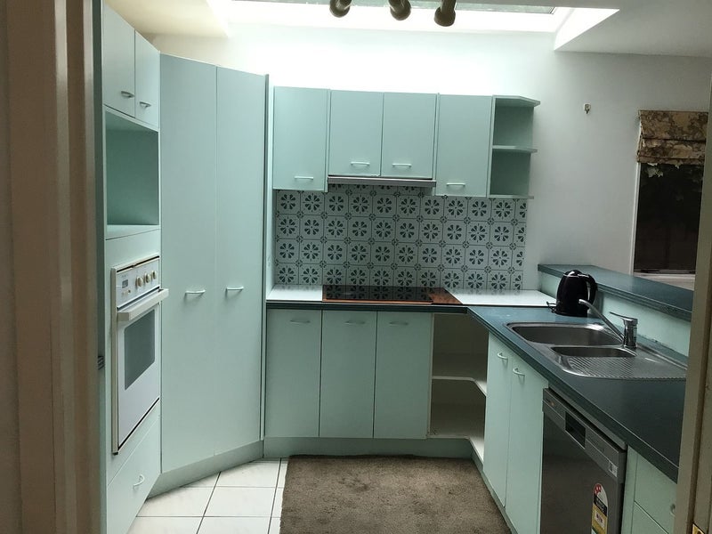 1A Ferryhill Road, Epsom, Auckland - Carousel 1