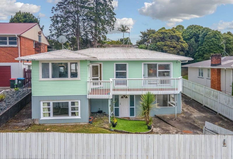 7 Mary Dreaver Street, New Windsor, Auckland - Carousel 2