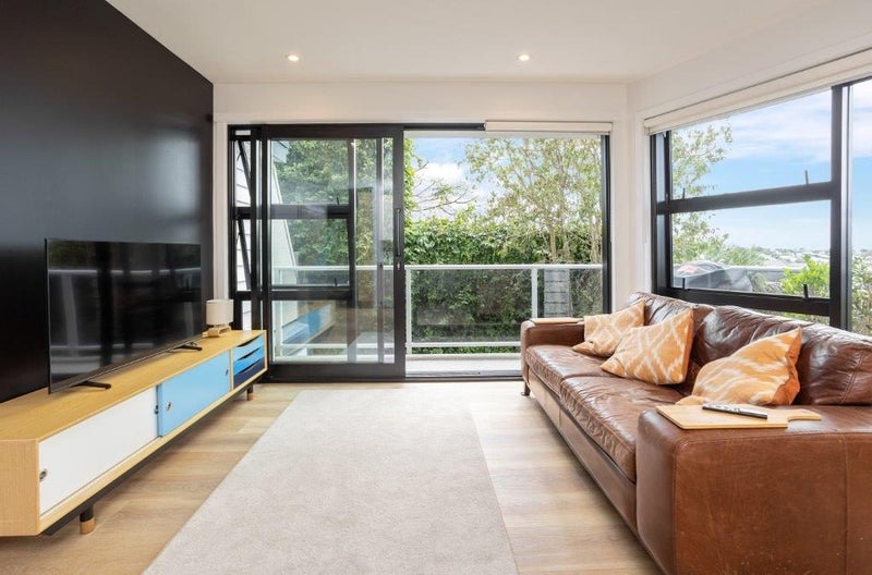 424F Richmond Road, Grey Lynn, Auckland - Carousel 2