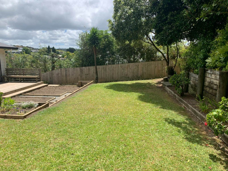 12 William Hadlow Place, Hatfields Beach, Orewa - Carousel 13