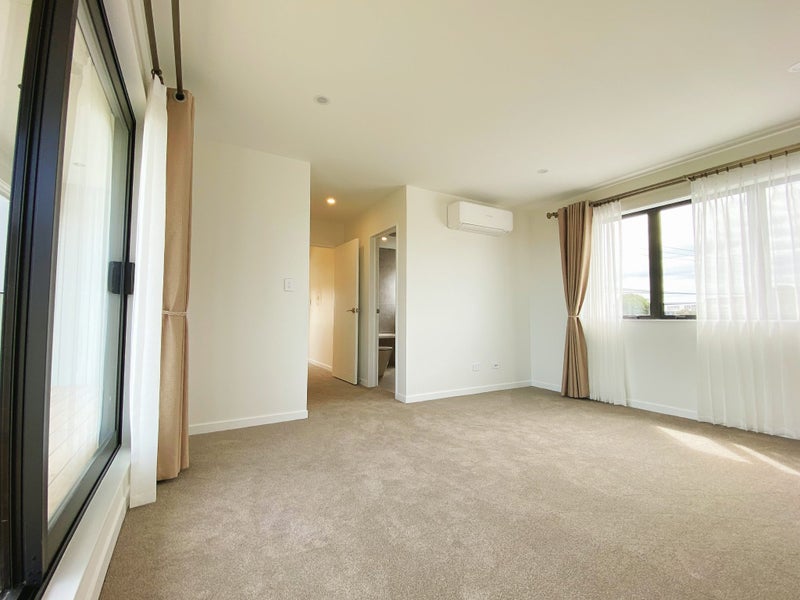 37A Forrest Hill Road, Milford, Auckland - Carousel 16
