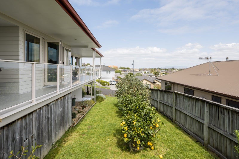 5 Alford Place, Huntington, Hamilton - Carousel 2