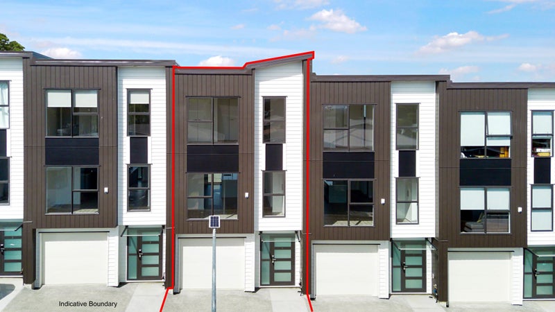 4/107 Hobsonville Road, West Harbour, Auckland - Carousel 1