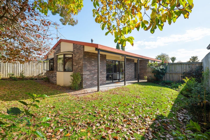 23A Casey Avenue, Fairfield, Hamilton - Carousel 1