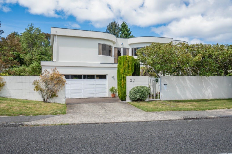 25 Hawai Street, Two Mile Bay, Taupo - Carousel 1