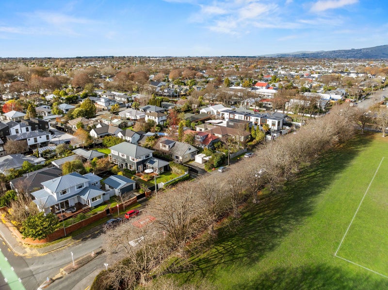 48 Roosevelt Avenue, St Albans, Christchurch - Carousel 41