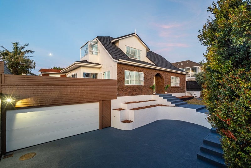 1/52 Northboro Road, Belmont, Auckland - Carousel 1