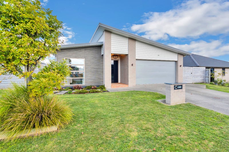 56 Capriana Drive, Karaka, Papakura - Carousel 2