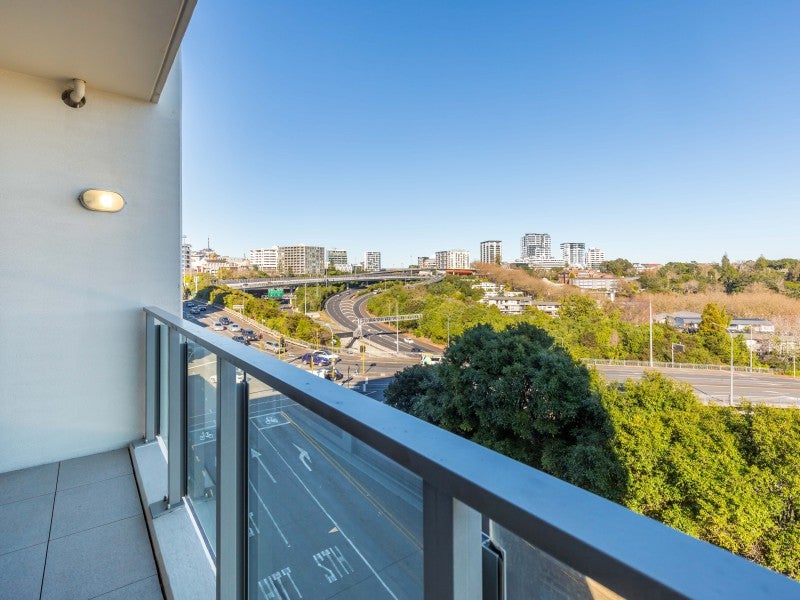 504/27 Union Street, Auckland Central, Auckland - Carousel 2