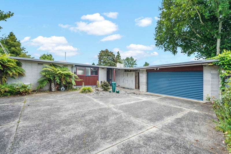 38 Hooker Avenue, Chedworth, Hamilton - Carousel 2