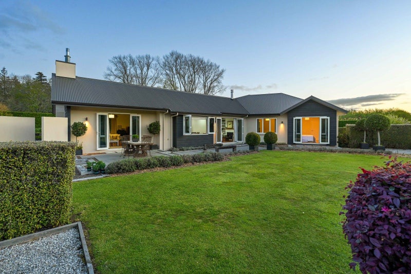 41 Vaile Road, Newstead - Carousel 1