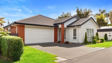 83A Carmichael Road, Bethlehem, Tauranga - Carousel 1