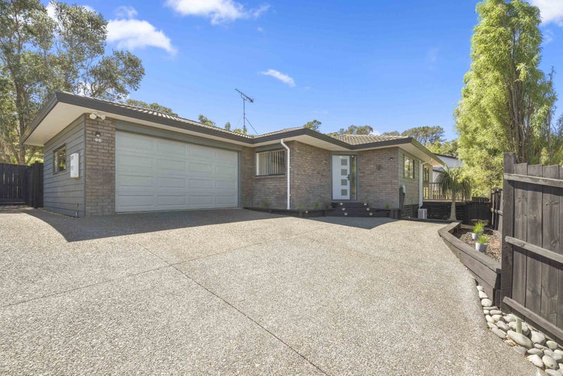96 Brian Crescent, Stanmore Bay, Whangaparaoa - Carousel 1