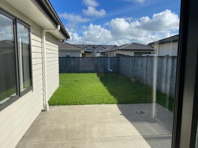 18 Treestump Road, Takanini, Auckland - Carousel 2
