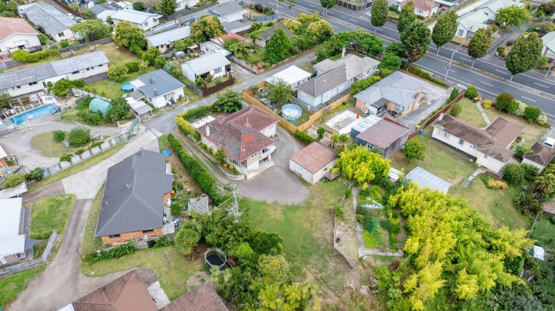 22 Normandy Avenue, Melville, Hamilton - Carousel 7