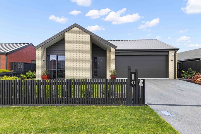 6 Jobe Road, Chartwell, Hamilton - Carousel 1