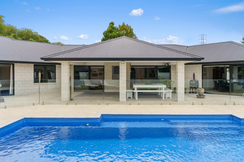 28 Riverside Lane, Karapiro, Cambridge - Carousel 1