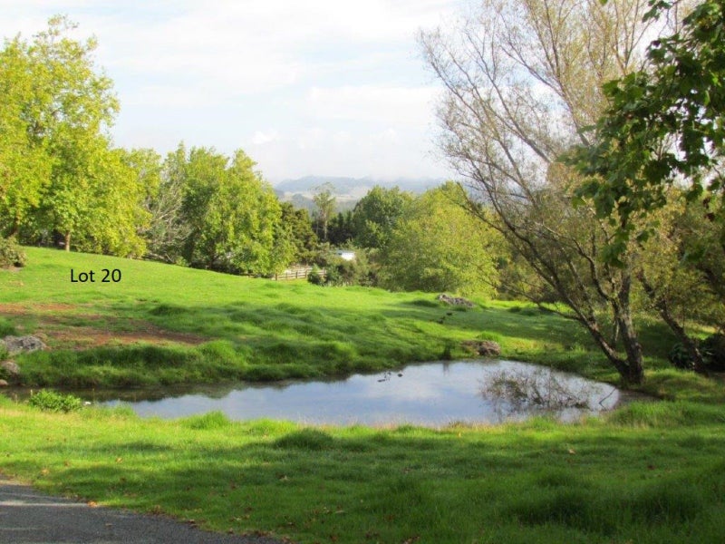 22 Plane Tree Lane Lane, RUATANGATA WEST - Carousel 1