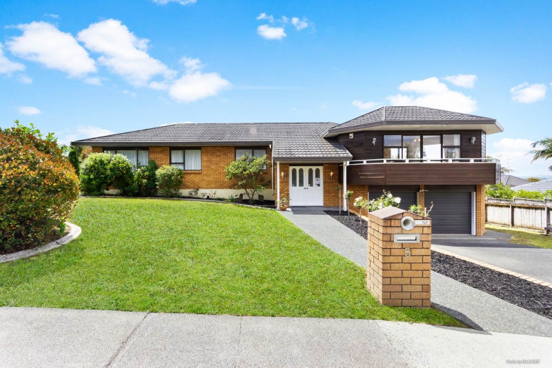 5 Soling Place, West Harbour, Auckland - Carousel 1