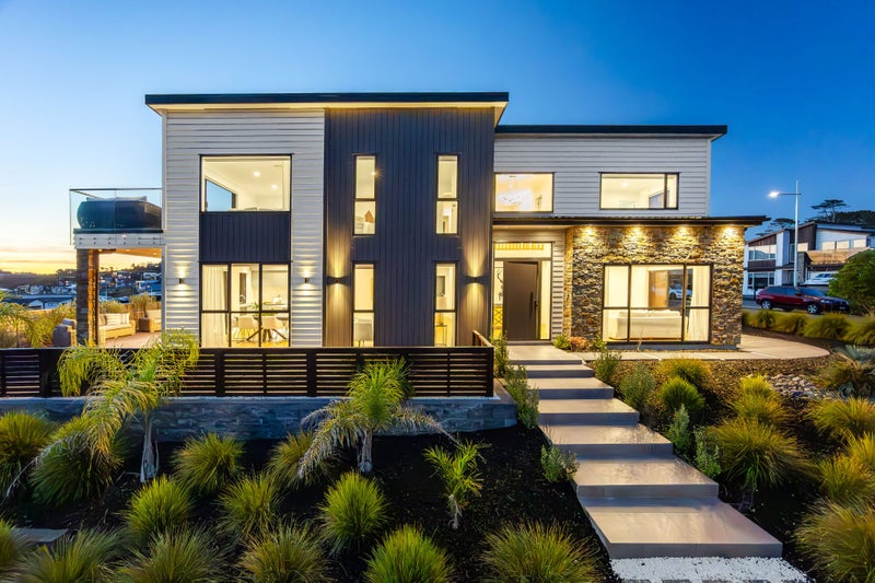 73 Headsail Drive, Long Bay, Auckland - Carousel 1