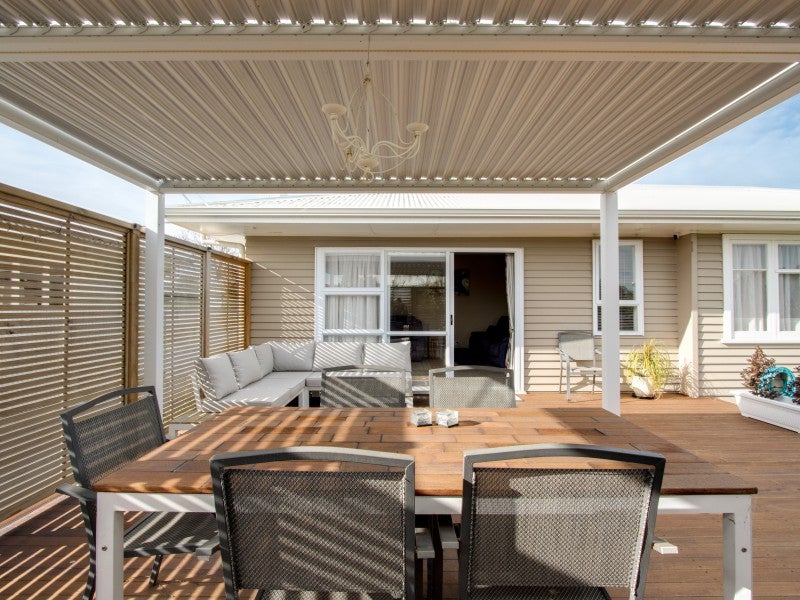 13 Clarence Cox Crescent, Pirimai, Napier - Carousel 2