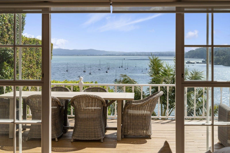 56 Queen Street, Northcote Point, Auckland - Carousel 2