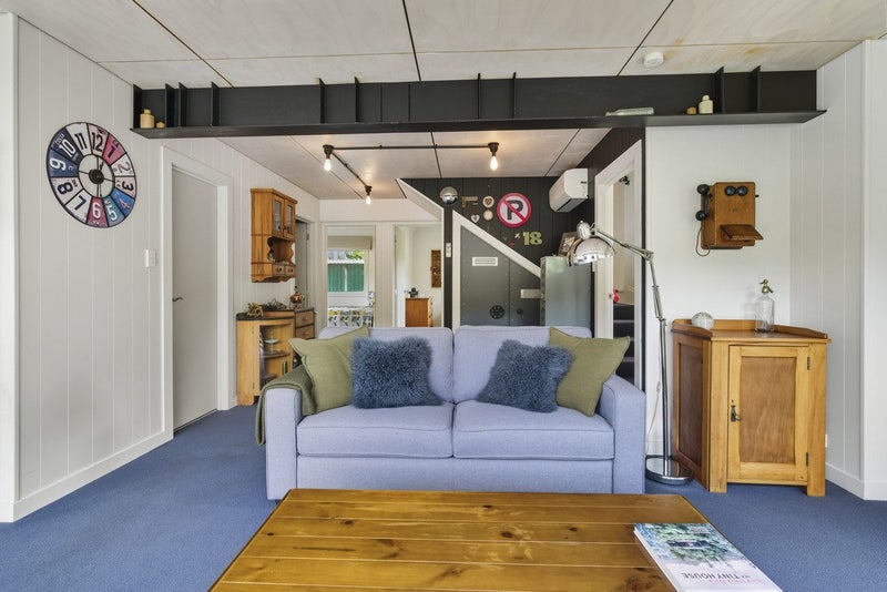 4 Mcintosh Road, Brighton, Dunedin - Carousel 2