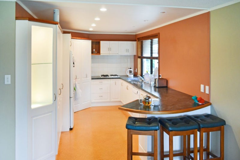 6 Opawa Place, Terrace End, Palmerston North - Carousel 2