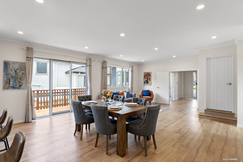 84 Admirals Court Drive, Greenhithe, Auckland - Carousel 2