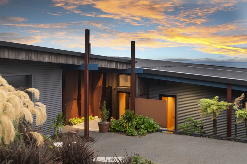 6 Cirrus Lane, Mount Pleasant, Christchurch - Carousel 2