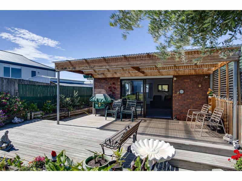 6 Ellesmere Place, Oceanview, Timaru - Carousel 1