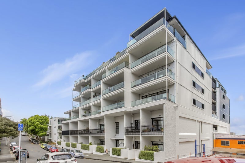 206/13 Dundonald Street, Eden Terrace, Auckland - Carousel 1