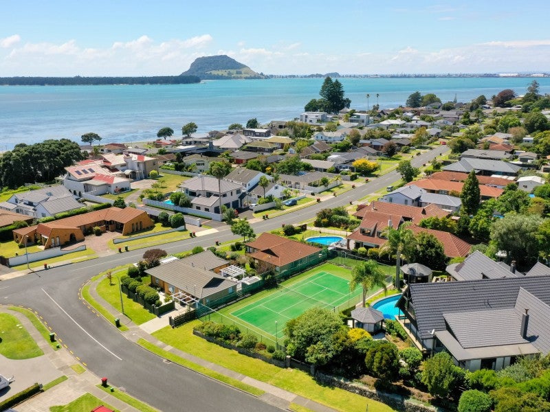 46 Clivedene Street, Matua, Tauranga - Carousel 2