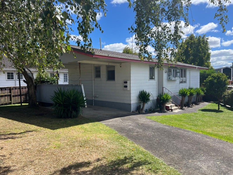 38 Jillian Drive, Ranui, Auckland - Carousel 2