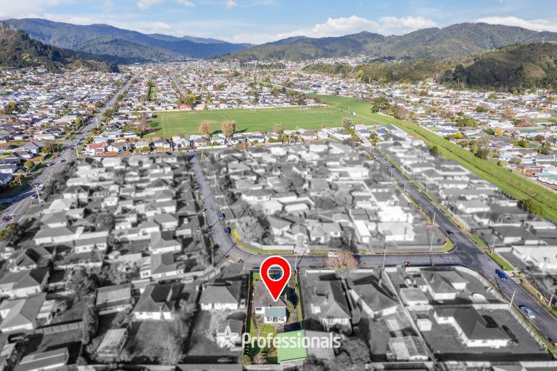 24 Roberts Street, Wainuiomata, Lower Hutt - Carousel 18