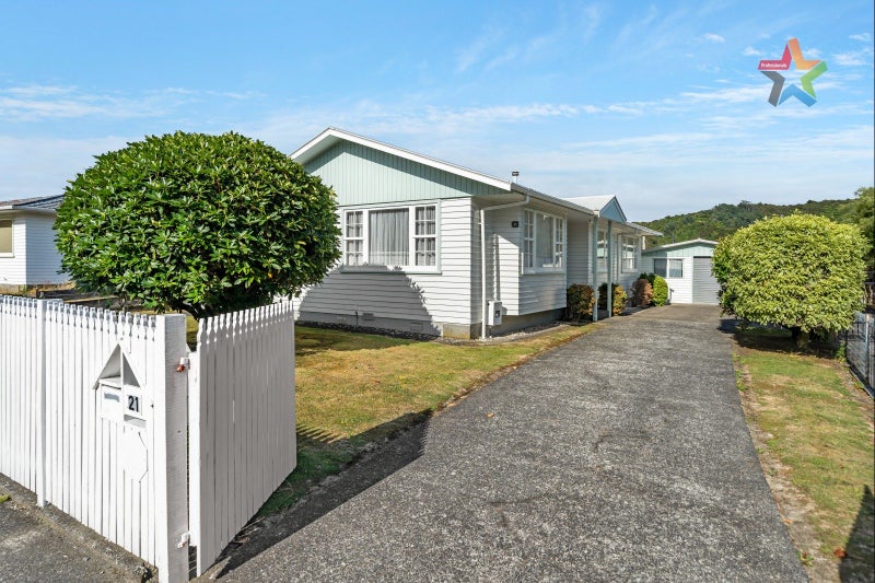 21 Berkeley Road, Wainuiomata, Lower Hutt - Carousel 1