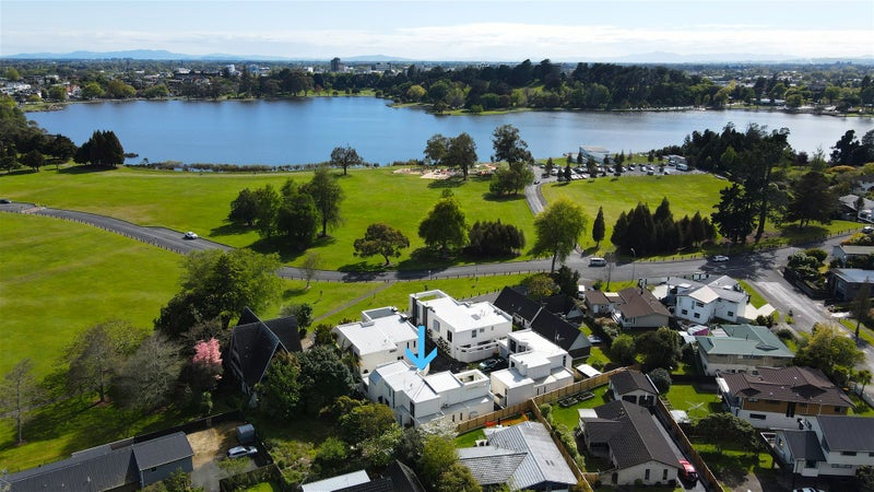 171A Lake Crescent, Hamilton Lake, Hamilton - Carousel 17