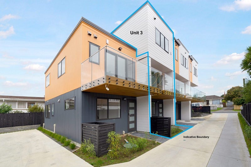 3/30 Woodford Avenue, Henderson, Auckland - Carousel 1